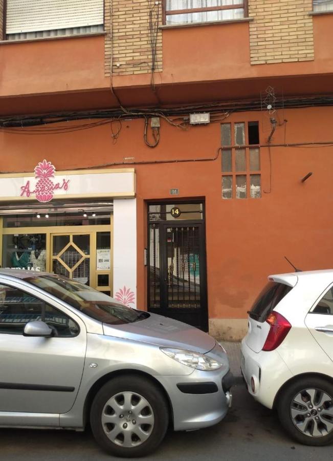 Nuevo En Calle Useras Castellón de la Plana Екстериор снимка